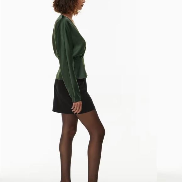 Aritzia Cleo green satin tie blouse. Size Large. - Picture 5 of 9